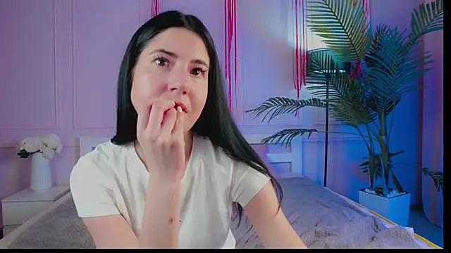 Emily xoo online show from May 2026 08:26:01 PM