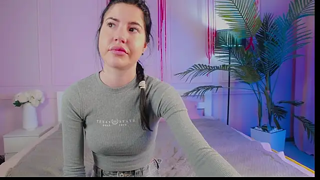 Emily xoo online show from May 2026 08:15:01 PM