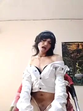 Liil bunny online show from May 2026 03:21:02 PM