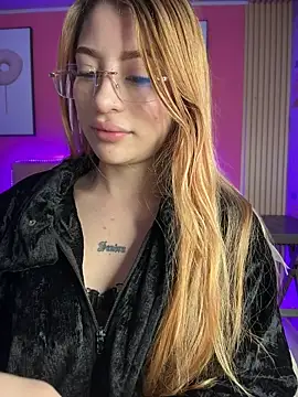 Jessy Queen online show from May 2026 07:12:01 PM