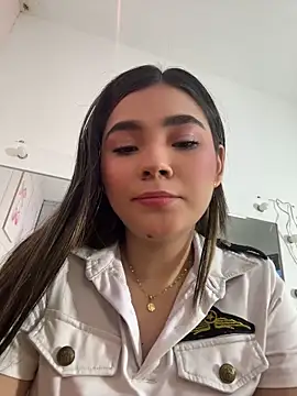 Mia Rodriguezz  online show from May 2026 03:17:02 AM