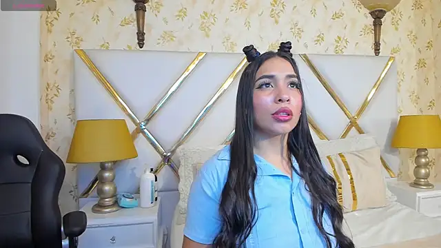 SussyFoxxx online show from May 2026 07:53:01 PM