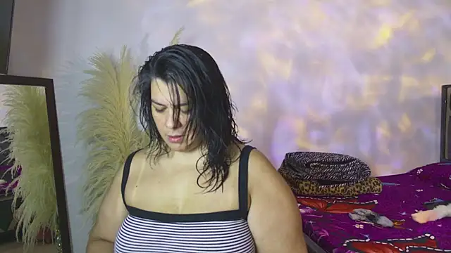 Martina Foxy01 online show from June 2026 01:06:02 PM