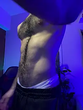 Snapshot of LarryGarzon chatting on May 2026 12:47:02 AM LarryGarzon online show from May 2026 12:47:02 AM