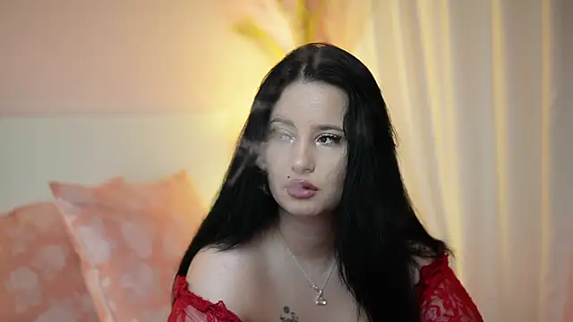 Snapshot of AdelineMoon chatting on June 2026 07:00:01 PM AdelineMoon online show from June 2026 07:00:01 PM