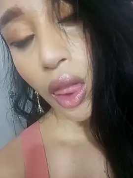 mayteexotic online show from May 2026 02:09:02 PM