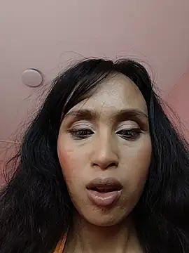 mayteexotic online show from July 2026 04:37:02 PM