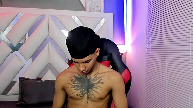 kai storm77 online show from May 2026 03:35:02 AM