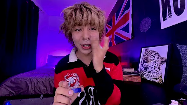 Aronn 44 online show from June 2026 01:19:02 PM