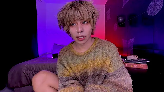 Aronn 44 online show from May 2026 02:19:01 AM