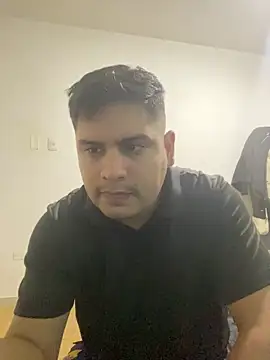 MenSexPeru online show from May 2026 03:44:01 AM