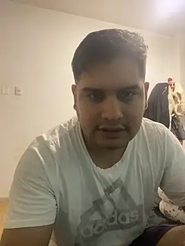 MenSexPeru online show from May 2026 05:33:01 AM