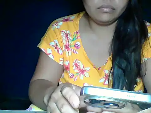 MommyKaye30 online show from May 2026 06:48:02 PM