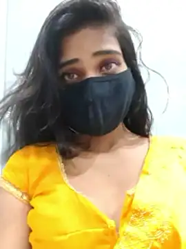 Snapshot of Hot_Candy77 chatting on May 2026 07:47:01 AM Hot Candy77 online show from May 2026 07:47:01 AM