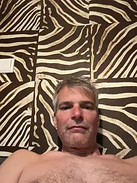 Snapshot of Thor-82 chatting on May 2026 07:39:02 PM Thor-82 online show from May 2026 07:39:02 PM