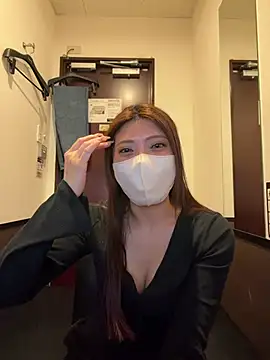 Erika  xx online show from May 2026 09:56:02 AM