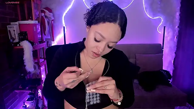 liz martins1 online show from July 2026 01:50:01 AM