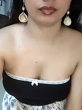 Snapshot of itz_gauri chatting on June 2026 07:11:01 PM itz gauri online show from June 2026 07:11:01 PM