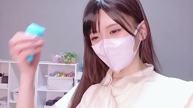 Snapshot of hina_mochi chatting on June 2026 10:42:02 AM hina mochi online show from June 2026 10:42:02 AM
