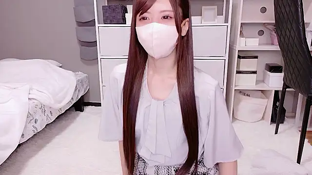 Snapshot of hina_mochi chatting on May 2026 03:37:01 PM hina mochi online show from May 2026 03:37:01 PM