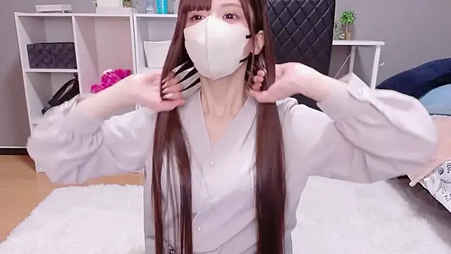 Snapshot of hina_mochi chatting on June 2026 02:17:02 PM hina mochi online show from June 2026 02:17:02 PM