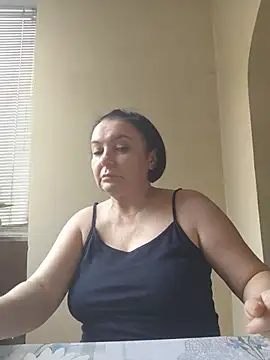 EmmaEmmy40 online show from July 2026 04:02:01 PM