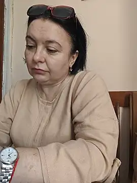 EmmaEmmy40 online show from July 2026 07:38:01 AM