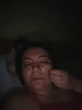 EmmaEmmy40 online show from July 2026 07:32:02 PM