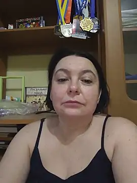 EmmaEmmy40 online show from July 2026 06:30:02 PM