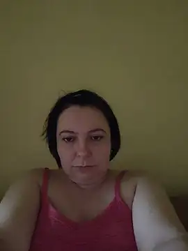 Snapshot of EmmaEmmy40 chatting on May 2026 04:36:01 PM EmmaEmmy40 online show from May 2026 04:36:01 PM