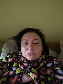 Snapshot of EmmaEmmy40 chatting on May 2026 04:31:02 PM EmmaEmmy40 online show from May 2026 04:31:02 PM