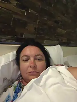 EmmaEmmy40 online show from August 2026 06:46:01 PM