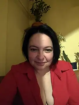 Snapshot of EmmaEmmy40 chatting on May 2026 07:06:02 PM EmmaEmmy40 online show from May 2026 07:06:02 PM