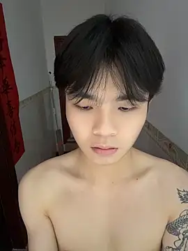 lu111222 online show from May 2026 06:11:02 PM