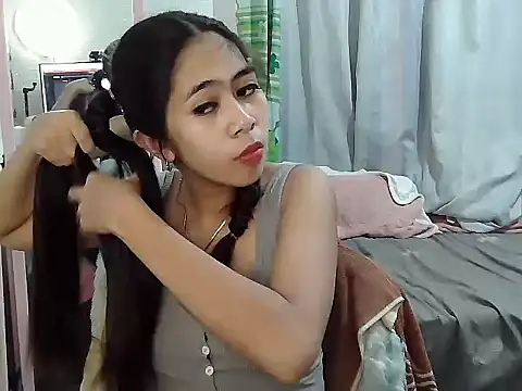 pretty cheng21 online show from May 2026 12:13:02 PM