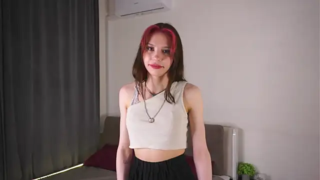 DelcieDegeorge online show from May 2026 04:10:01 PM