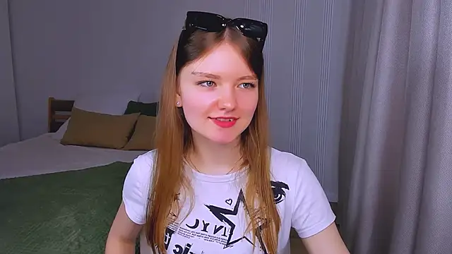 LookEva online show from May 2026 03:36:01 AM