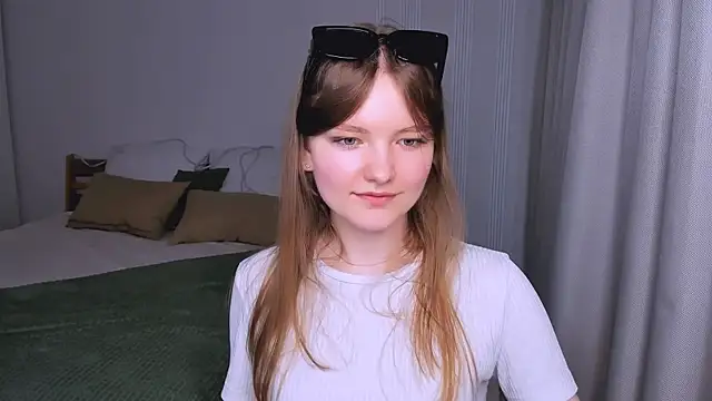 LookEva online show from May 2026 10:36:01 AM