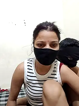 Snapshot of kiran-baby chatting on June 2026 01:10:01 AM kiran-baby online show from June 2026 01:10:01 AM