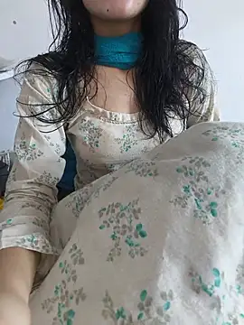 Snapshot of zoya_baby_ chatting on July 2026 04:08:01 AM zoya baby online show from July 2026 04:08:01 AM