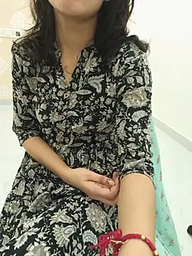 Snapshot of zoya_baby_ chatting on July 2026 05:53:01 PM zoya baby online show from July 2026 05:53:01 PM