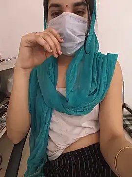 zoya baby  online show from May 2026 06:10:01 AM