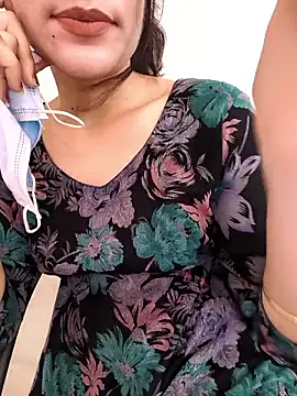 zoya baby  online show from May 2026 06:34:02 AM