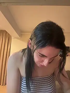 ema-emanuela online show from June 2026 09:23:01 PM