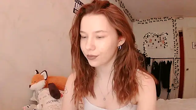 PollyStix online show from June 2026 01:00:01 PM