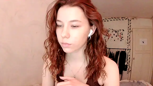 PollyStix online show from May 2026 12:04:02 PM