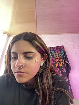 Snapshot of Eva_Tattoo chatting on July 2026 08:15:01 PM Eva Tattoo online show from July 2026 08:15:01 PM