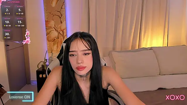 ludovikasallow online show from June 2026 09:34:01 PM