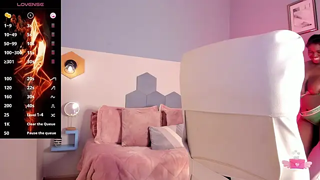 Scarlet Big boobs online show from May 2026 12:20:01 PM
