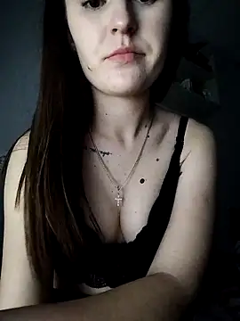 Kamila lov online show from May 2026 06:49:02 PM